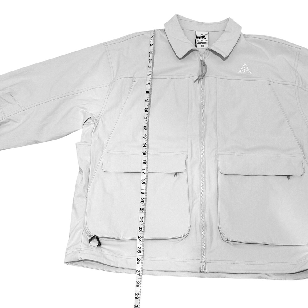 Nike ACG Smith Summit Jacket Womens L Grey UV Resistant NWT HV0583-025 - Picture 12 of 13